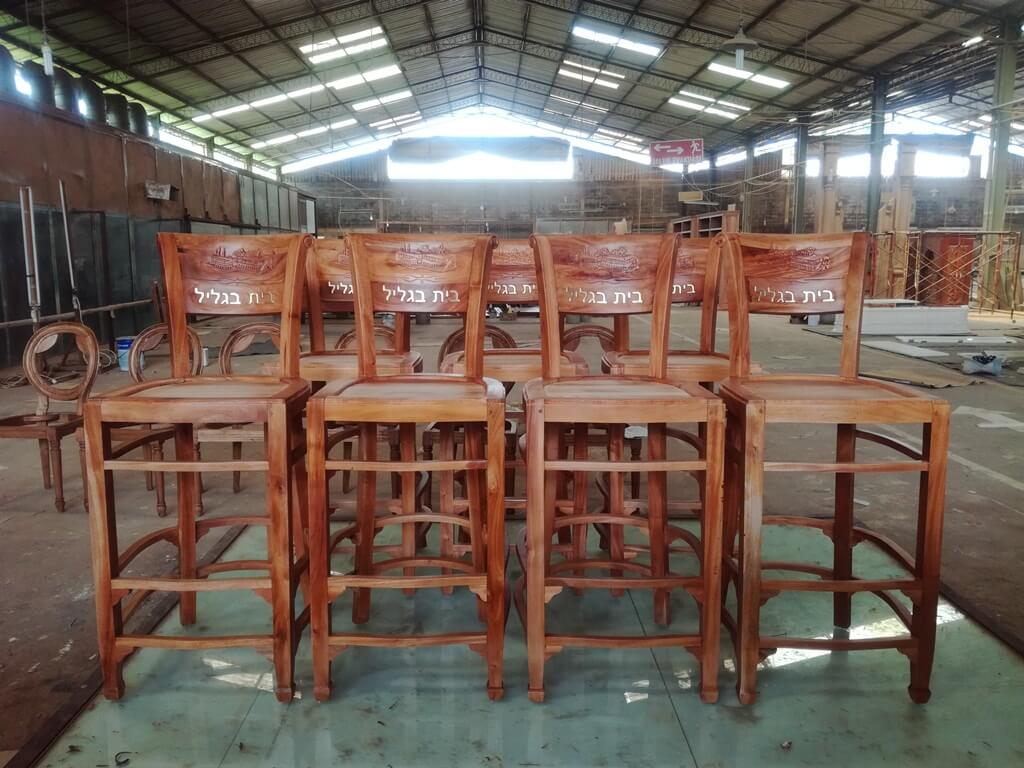 Barstool_Chair_New_From_Mahogany_Wood_(mz-3427)__(45x45x30.72.110)_Laca_base_on_water_doff_Treemium_ord.2305_Pic-1_(1)