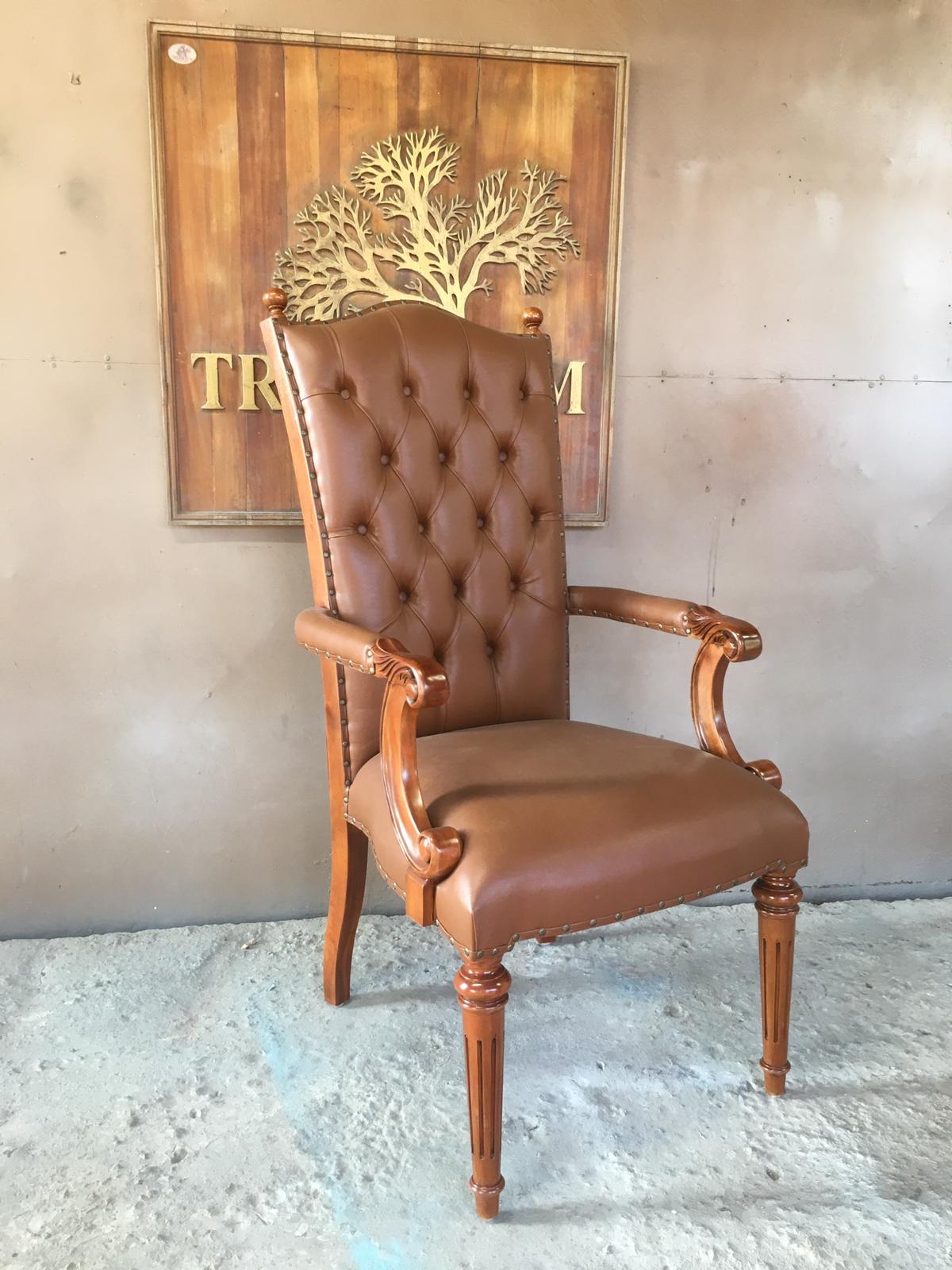 כיסא עץ מלא דגם 2649