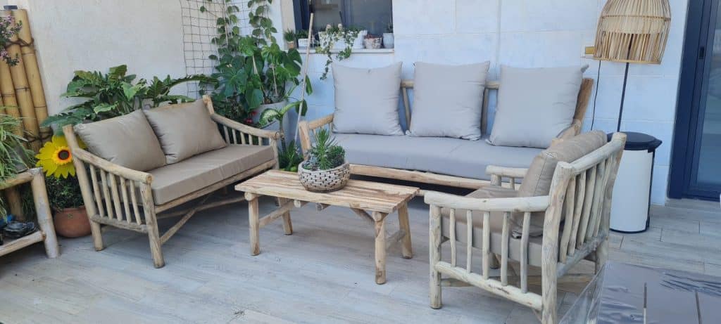 פינת ישיבה יוקרתית מעץ