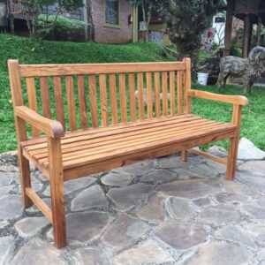 ספסל עץ מלא בסגנון כפרי